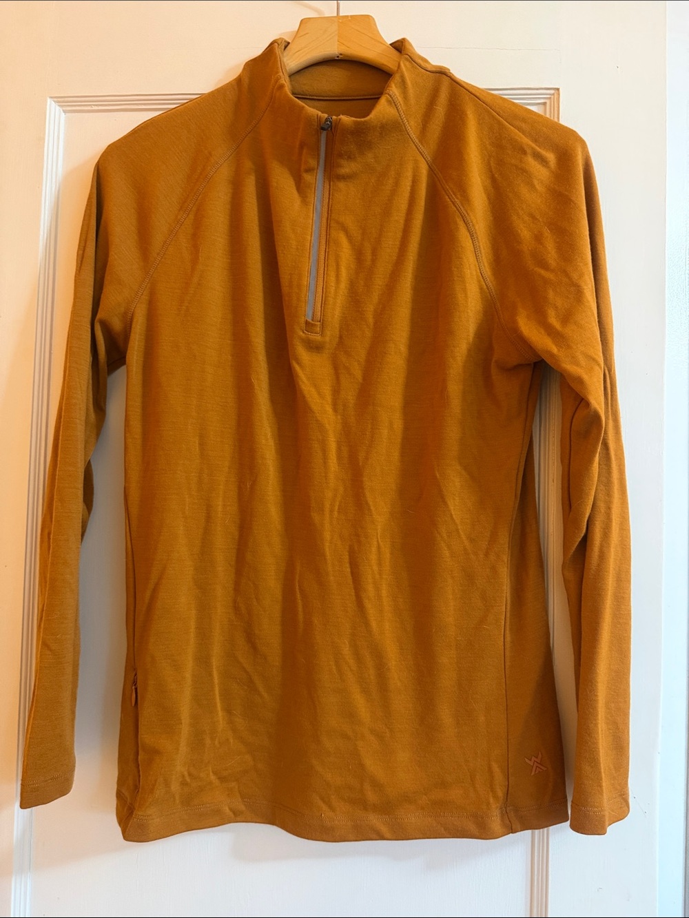 Women’s Long Sleeve Quarter-Zip Top - caramel 100% merino thermal camp hunt